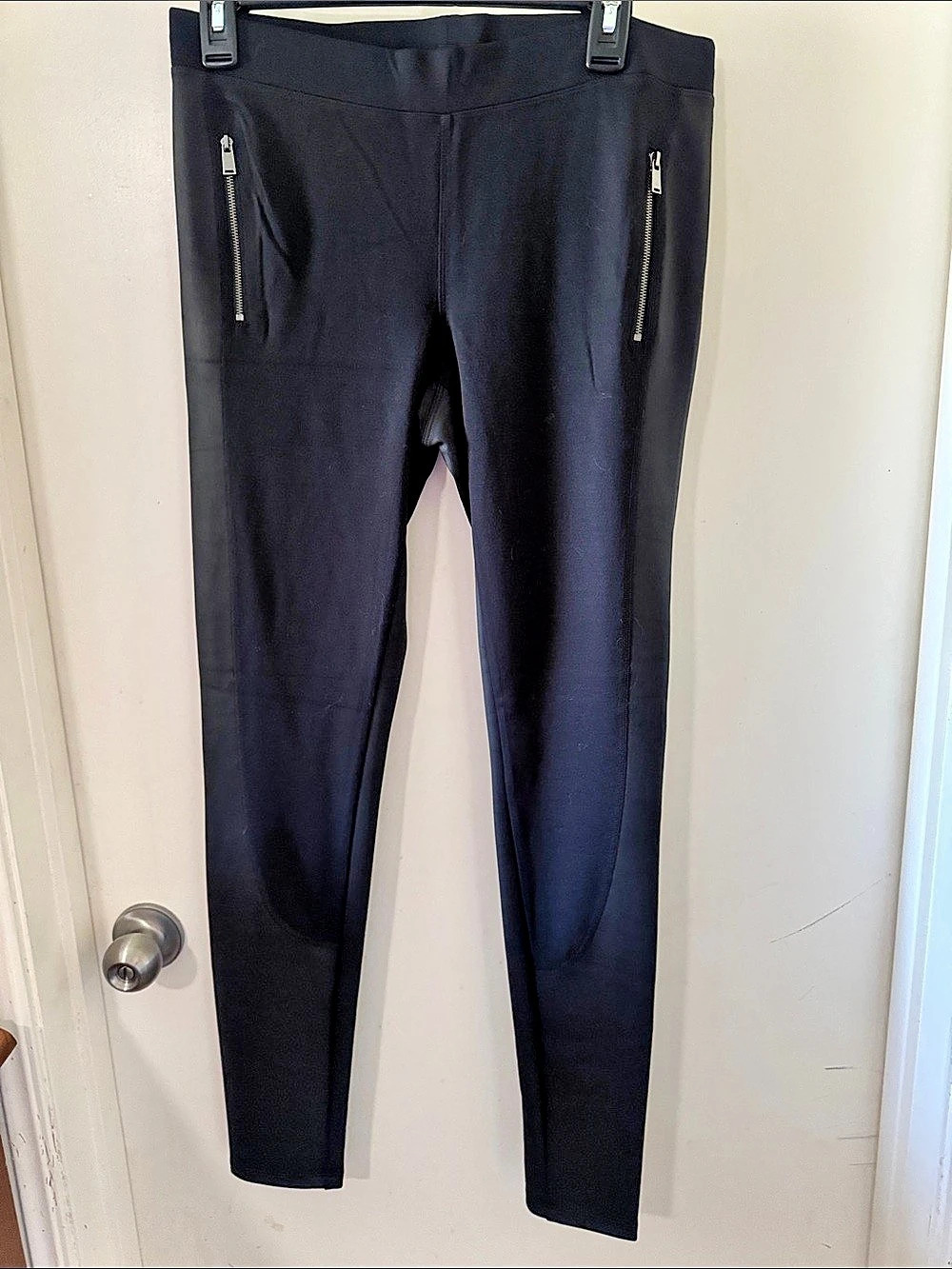 Express Black Leggings Size Medium NWT